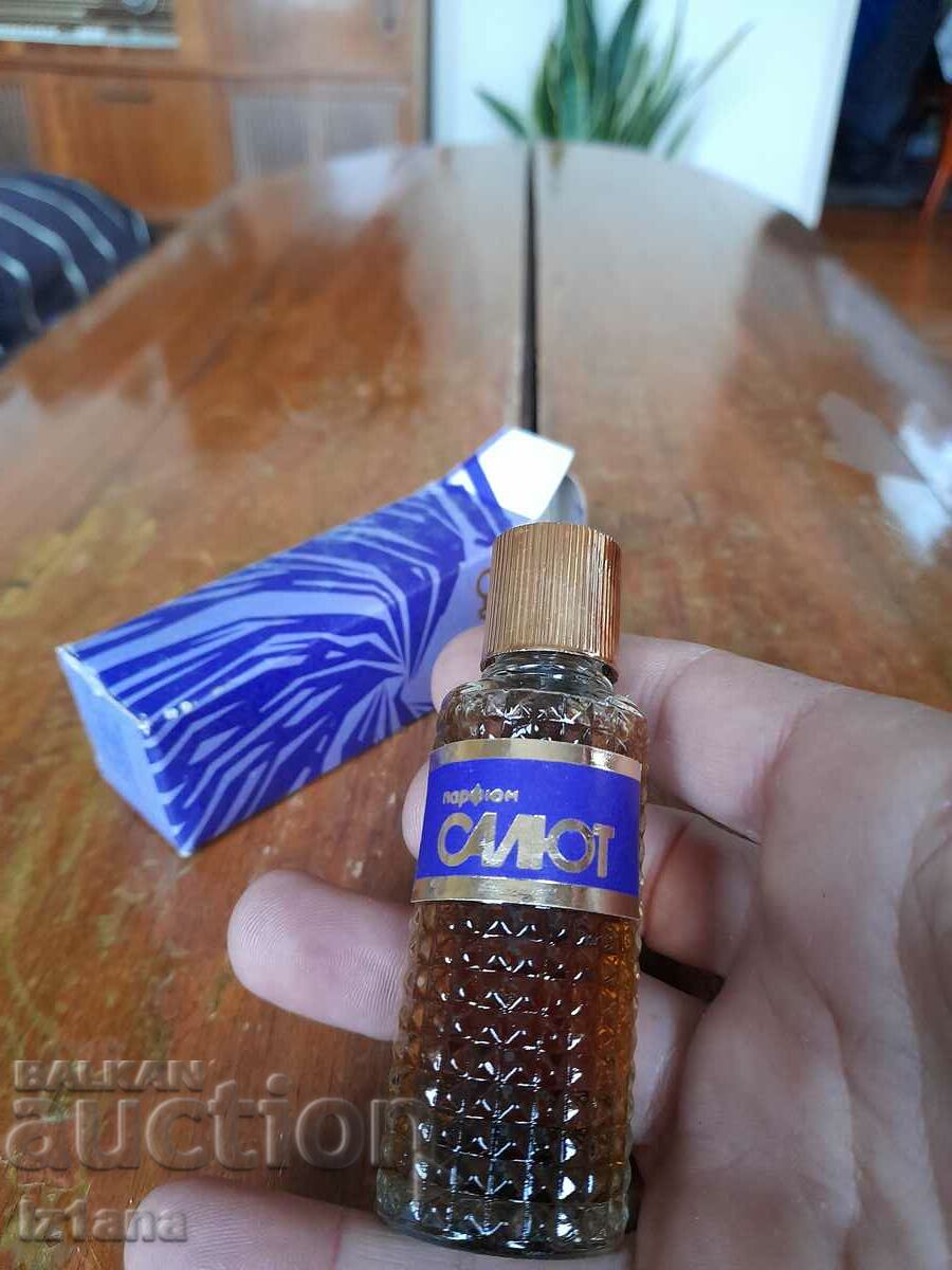 Auction Old Salute perfume Auction Old Salute perfume