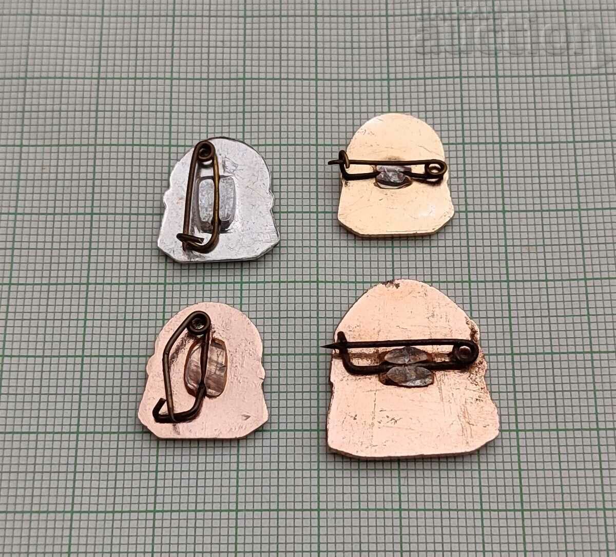 PLEVEN MAUSOLEY LOT OF BADGES 4 PCS with price 5.00 BGN | € 2.56 PLEVEN MAUSOLEY LOT OF BADGES 4 PCS with price 5.00 BGN | € 2.56