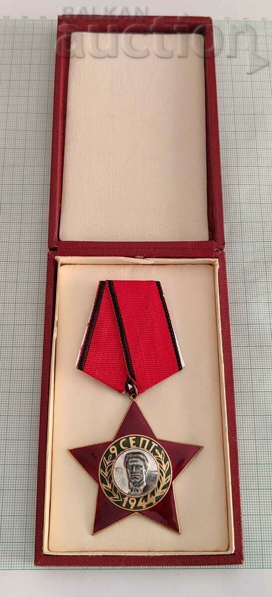 9 SEPTEMBER 1944 3rd DEGREE ORDER BOX