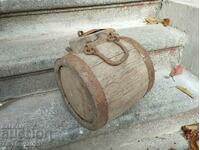 Old wooden bucket, pavur for water