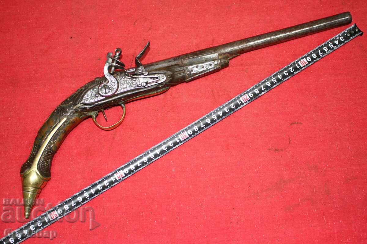 Ottoman Cretan Balkan flintlock pistol. It clicks.