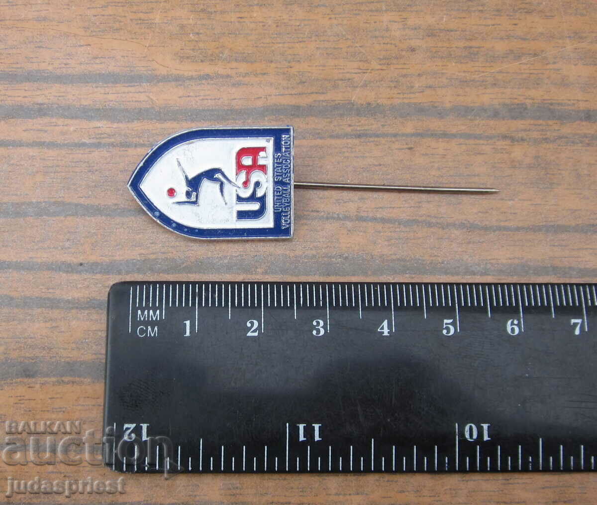 Delivery of badge sign American Volleyball Federation USA Delivery of badge sign American Volleyball Federation USA