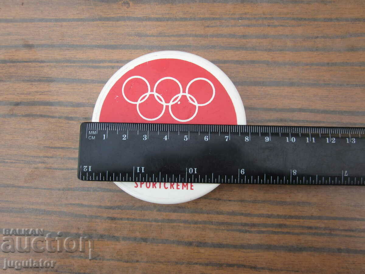 Delivery of old olympic camel cream bakelite box olymp Delivery of old olympic camel cream bakelite box olymp