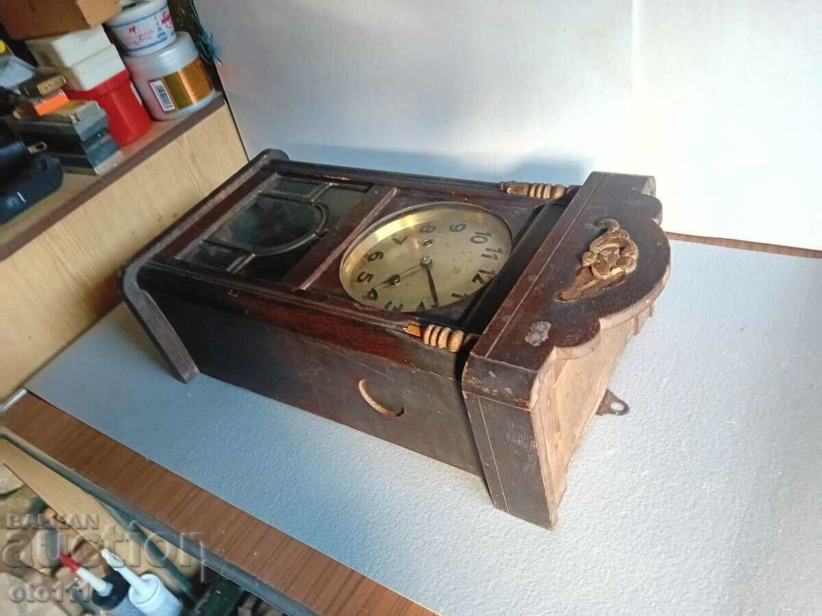 OLD WALL CLOCK - JUNGHANS - 6 OLD WALL CLOCK - JUNGHANS - 6