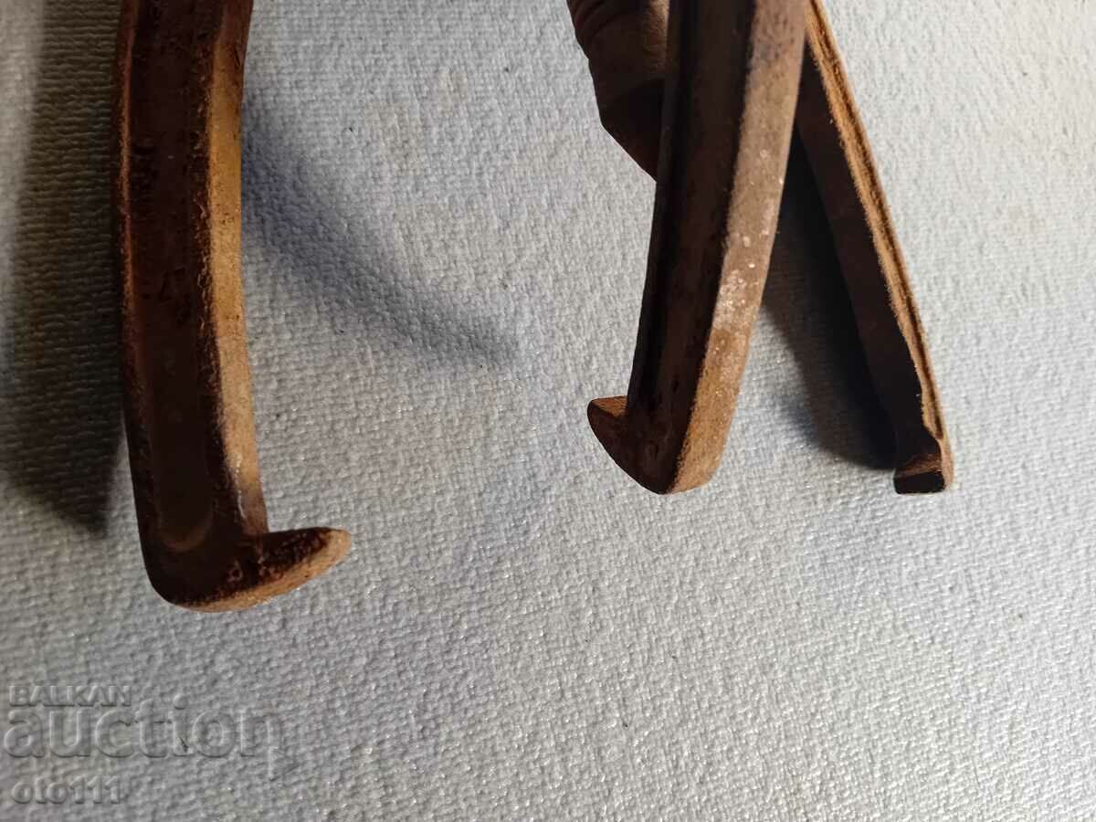 Доставка на СТАРА СКОБА ЗА ЛАГЕРИ Доставка на СТАРА СКОБА ЗА ЛАГЕРИ