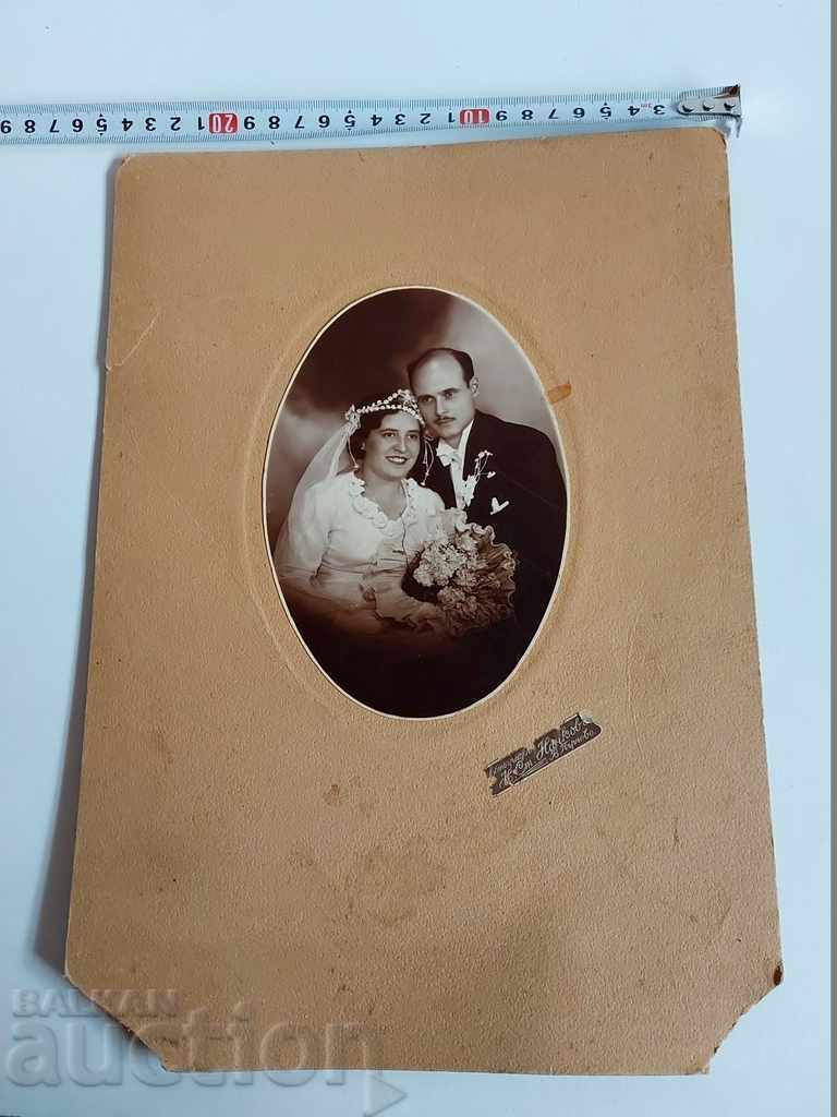 OLD WEDDING PHOTO PHOTO CARDBOARD WEDDING KINGDOM BULGA with price 20.00 BGN | € 10.23 OLD WEDDING PHOTO PHOTO CARDBOARD WEDDING KINGDOM BULGA with price 20.00 BGN | € 10.23