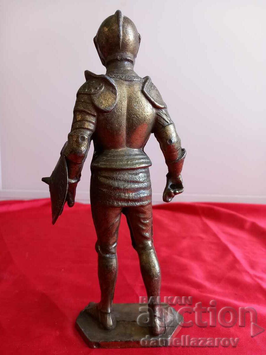 Old Bronze Statuette KNIGHT with price 65.00 BGN | € 33.23 Old Bronze Statuette KNIGHT with price 65.00 BGN | € 33.23