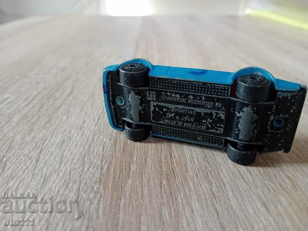 Delivery of PONTIAK - MATCHBOX BULGARIA Delivery of PONTIAK - MATCHBOX BULGARIA