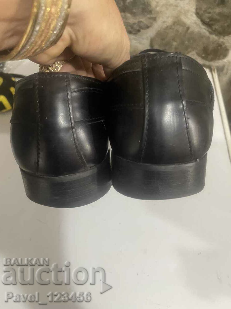 Licitație Pantofi pentru bărbați