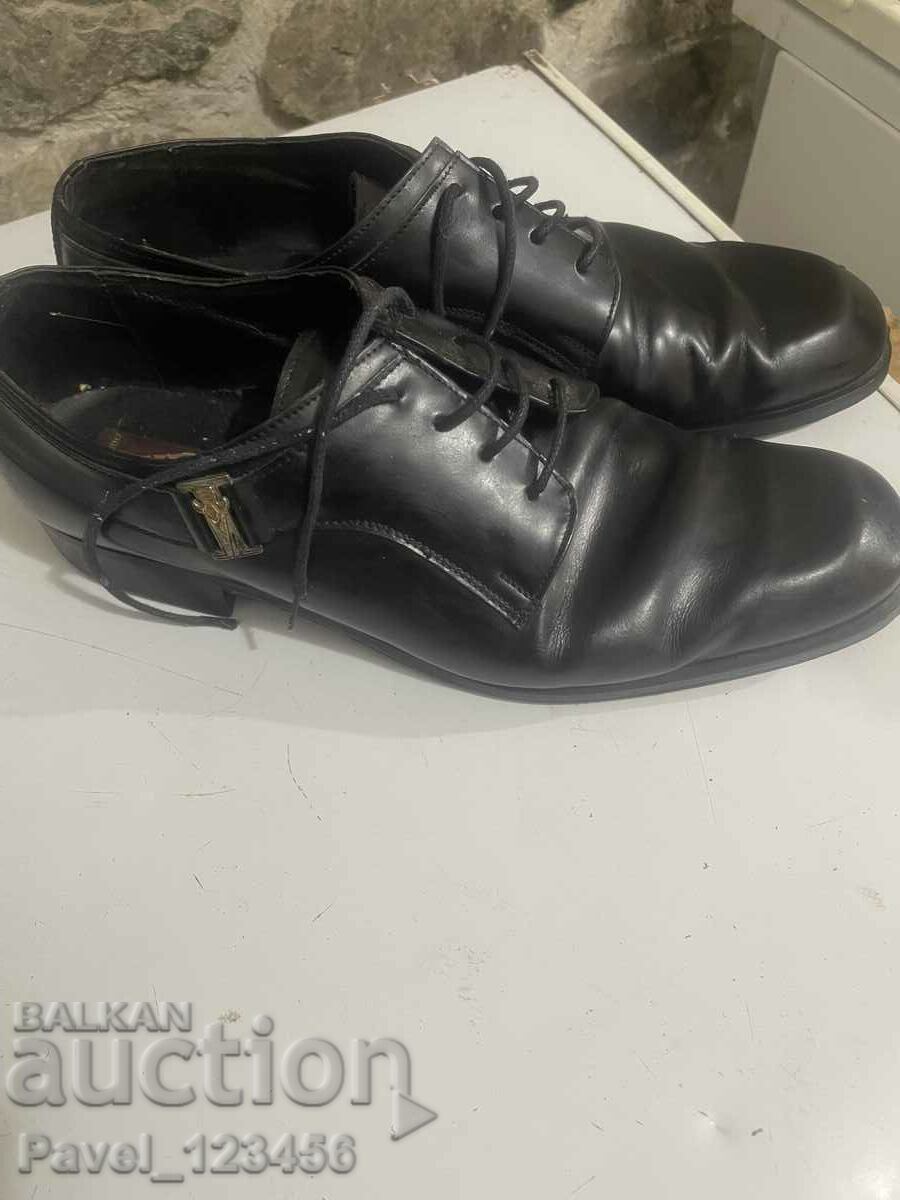 Livrarea Pantofi pentru bărbați