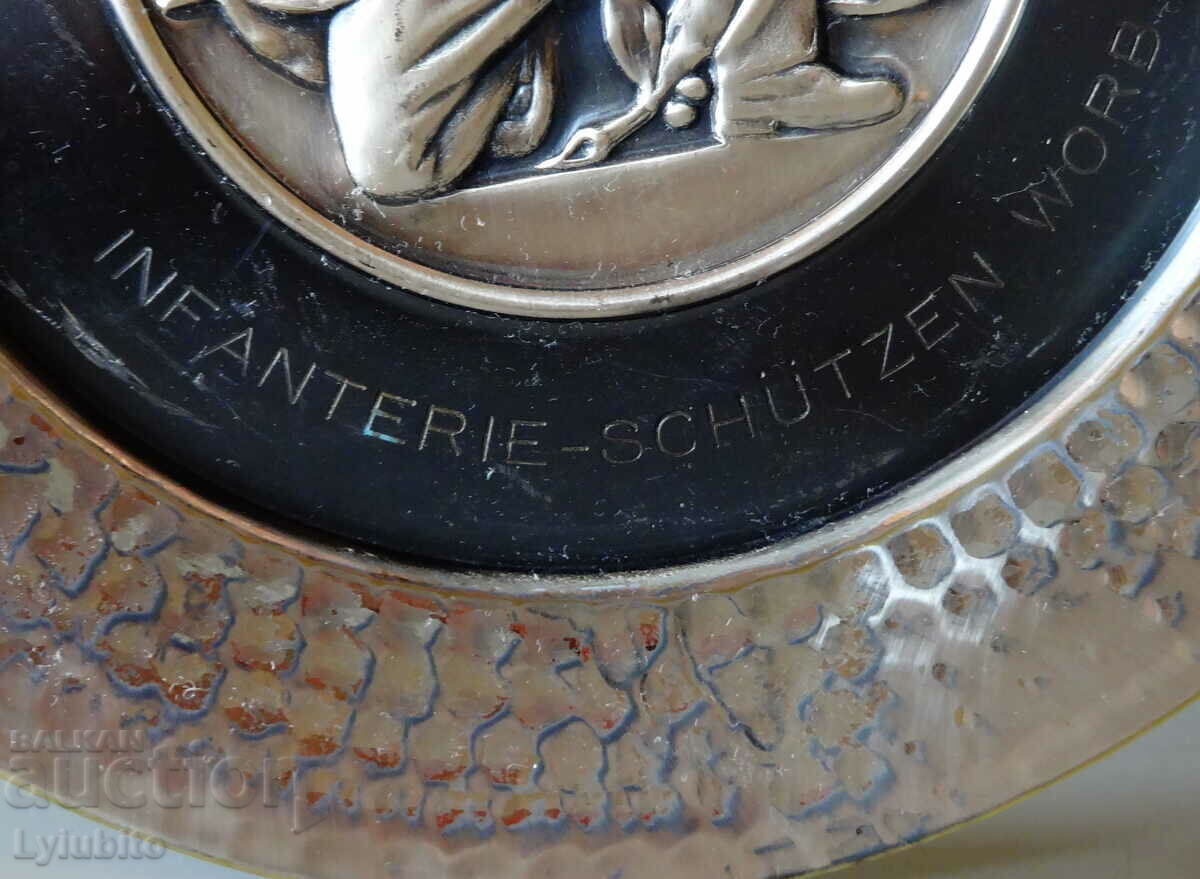 Auction Caldera plate, Sagittarius panel, Hunter Auction Caldera plate, Sagittarius panel, Hunter