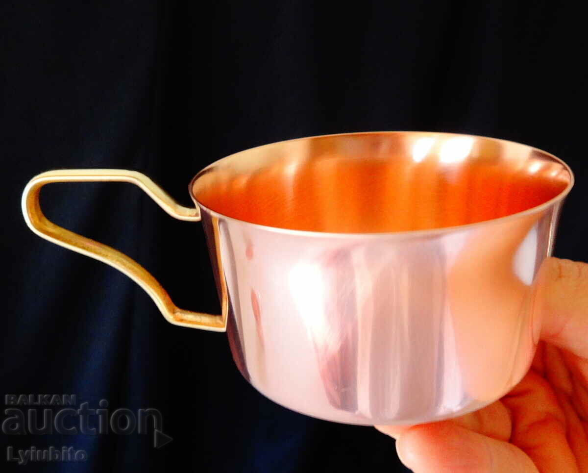 German copper cup, thermal glass. with price 12.00 BGN | € 6.14 German copper cup, thermal glass. with price 12.00 BGN | € 6.14