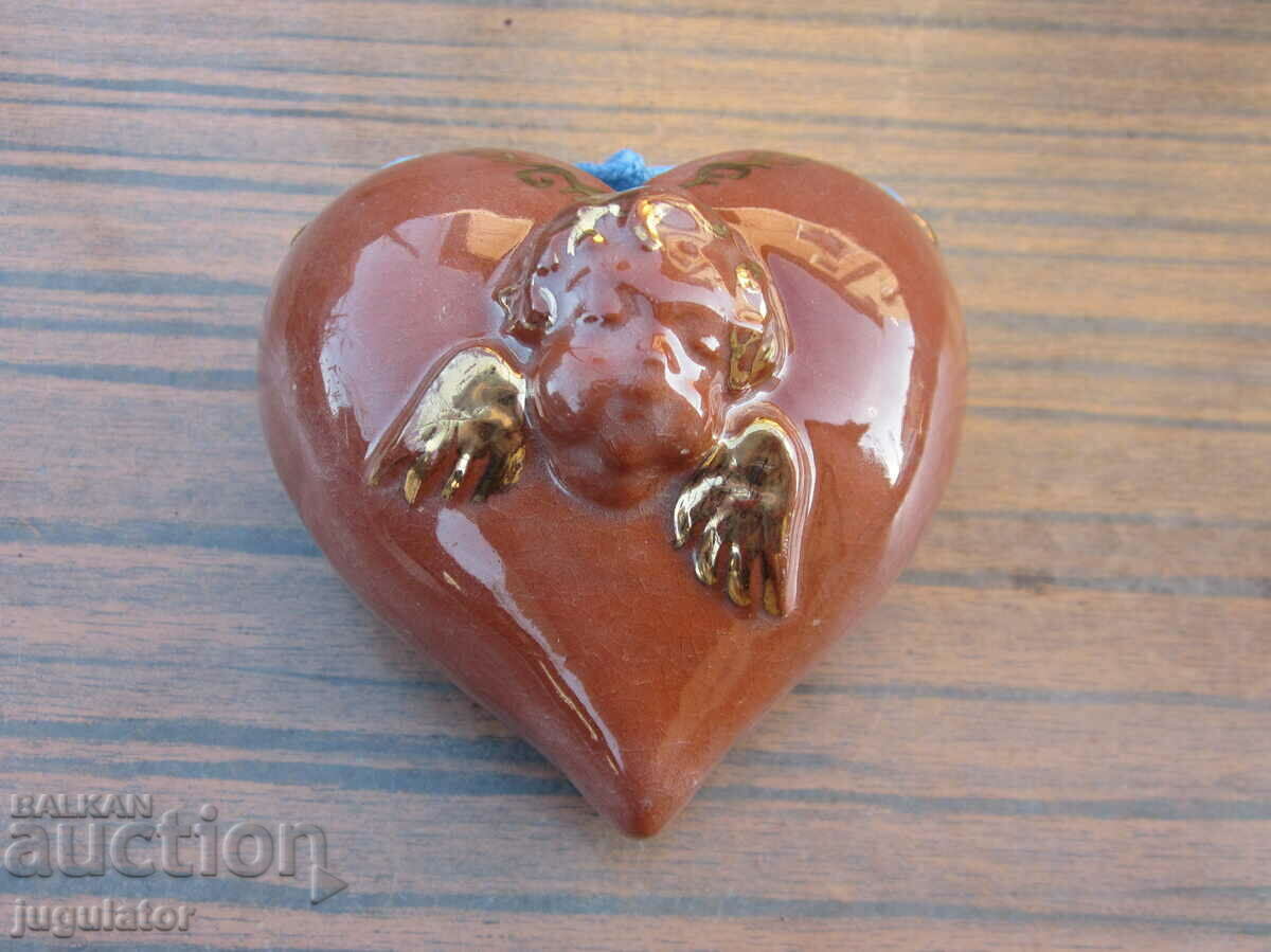 vintage ceramic heart vase for dried flowers with price 25.00 BGN | € 12.78