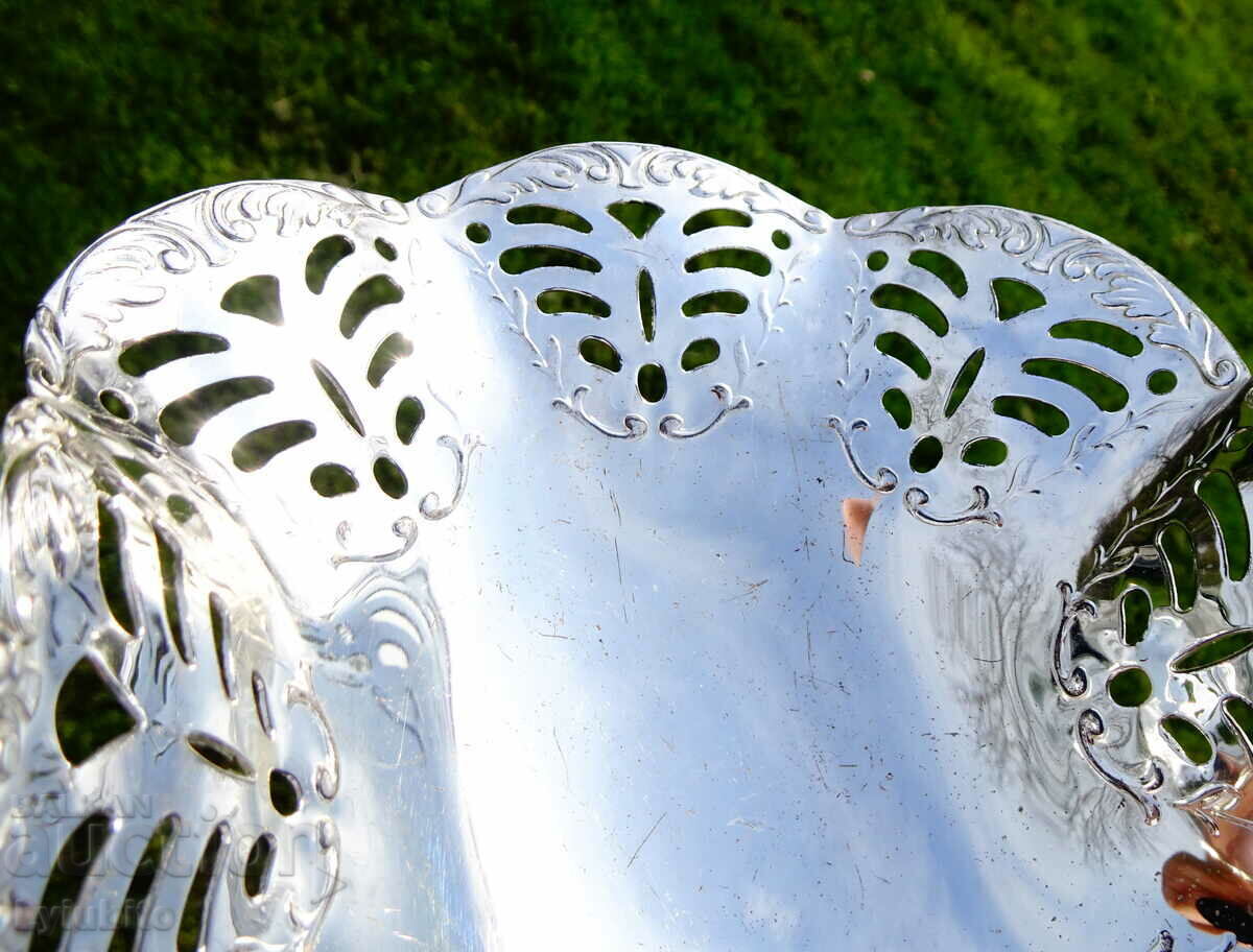 Delivery of German silver-plated candy box, basket Delivery of German silver-plated candy box, basket