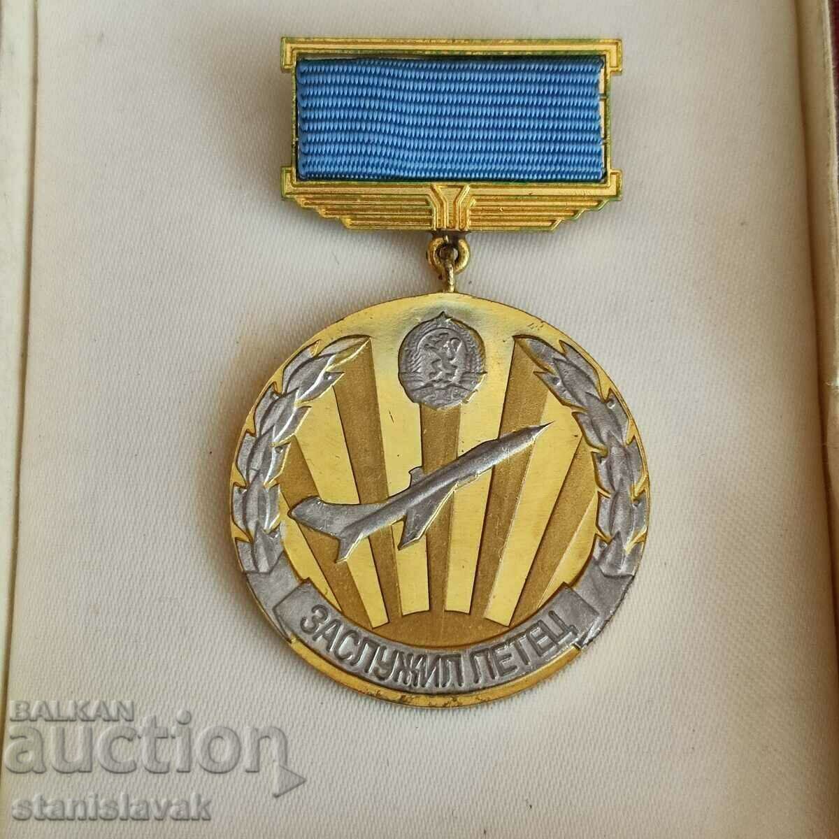 Medalie rară „Distinguished Airman” – ORIGINAL