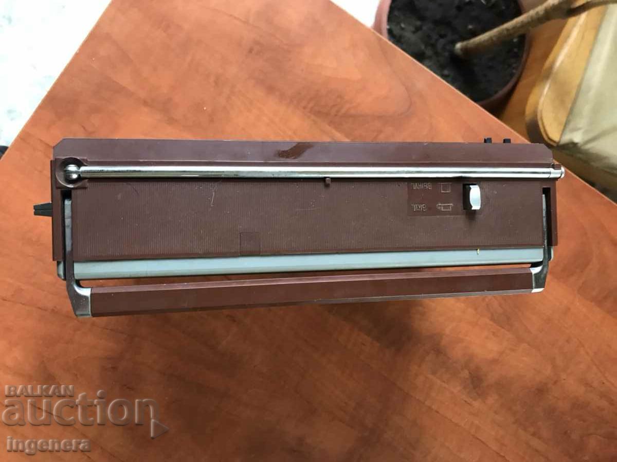RADIO RADIO "VEF 317" VEF 317 TRANSISTOR - 7 RADIO RADIO "VEF 317" VEF 317 TRANSISTOR - 7