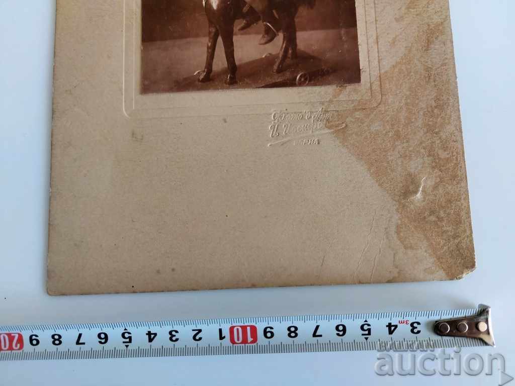 Delivery of .OLD CHILDHOOD PHOTO CARDBOARD CHILD HORSE
