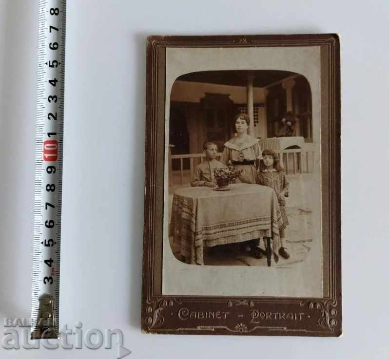 .OLD PHOTO PHOTO CARDBOARD PRINCIPALITY OF BULGARIA with price 9.00 BGN | € 4.60 .OLD PHOTO PHOTO CARDBOARD PRINCIPALITY OF BULGARIA with price 9.00 BGN | € 4.60