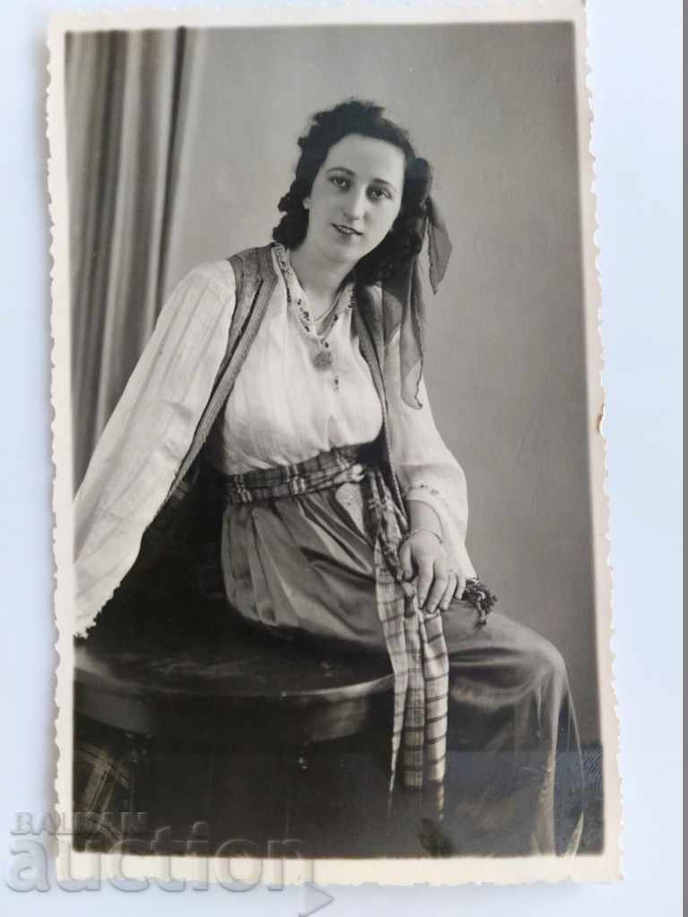 .OLD PHOTO PHOTOGRAPH WEARING SHIRT with price 5.00 BGN | € 2.56