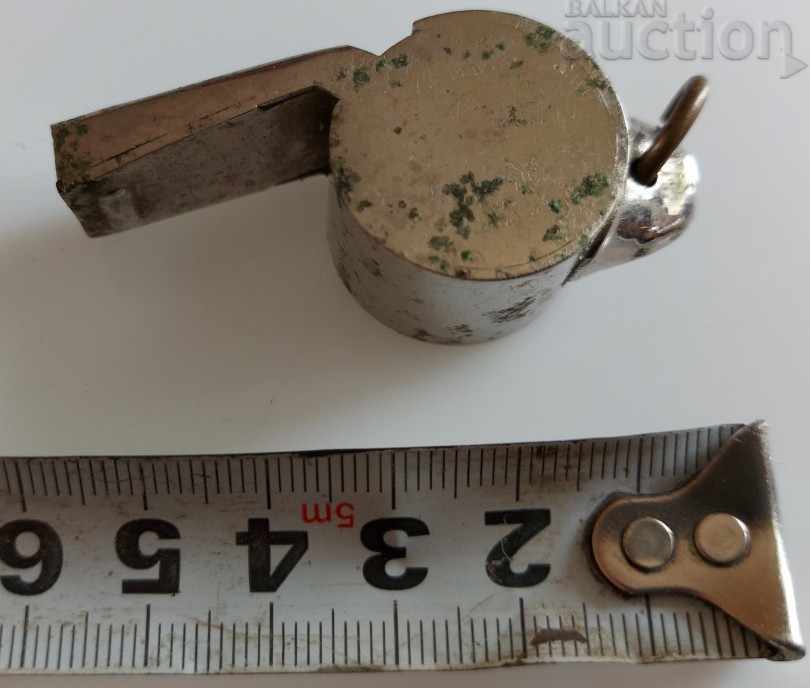 Auction  .OLD PROFESSIONAL PIONEER METAL WHISTLE