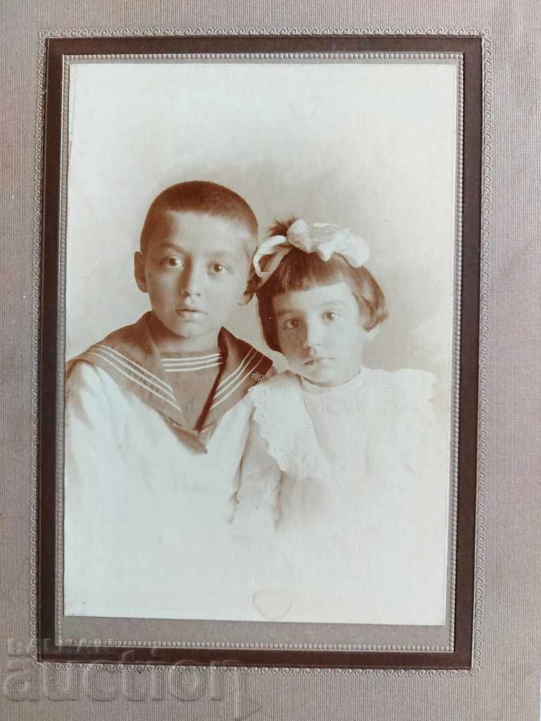 Auction OLD CHILDHOOD PHOTOGRAPH CARDBOARD PORTRAIT KINGDOM OF BULGAR Auction OLD CHILDHOOD PHOTOGRAPH CARDBOARD PORTRAIT KINGDOM OF BULGAR