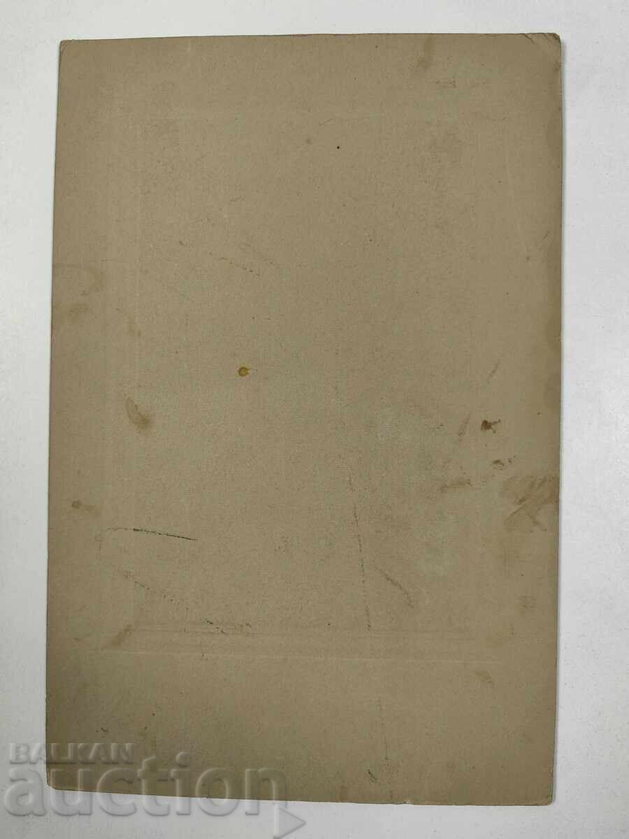 .СТАРА СНИМКА ФОТОГРАФИЯ КАРТОН СЕМЕЕН ПОРТРЕТ с цена 15.00 лв. | € 7.67 .СТАРА СНИМКА ФОТОГРАФИЯ КАРТОН СЕМЕЕН ПОРТРЕТ с цена 15.00 лв. | € 7.67