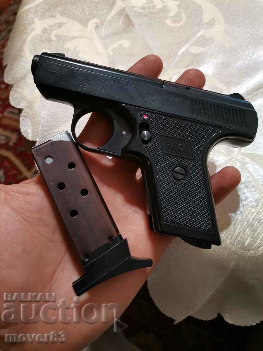 Pistol cu gaz "Perfecta FBI 8000"