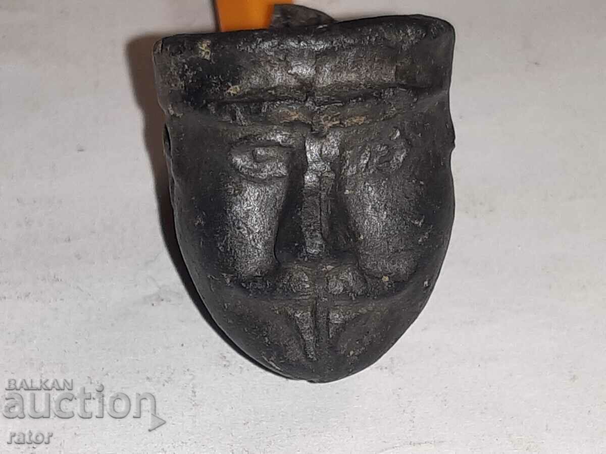 Țeavă de lut ceramică, foarte veche, rară cu preț 12.00 BGN | € 6.14 Țeavă de lut ceramică, foarte veche, rară cu preț 12.00 BGN | € 6.14