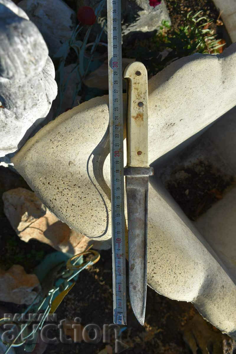 Delivery of Trench knife Delivery of Trench knife