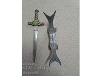 Cuțit de hârtie 20 cm. Stand 15 cm 50 BGN. set.