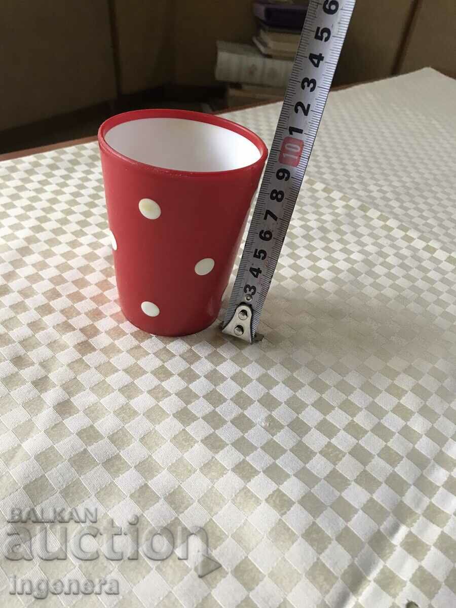 ΠΟΤΗΡΙ ΦΡΕΣΚΟ ΓΑΛΑ SOCA με τιμή 19.00 BGN | € 9.71