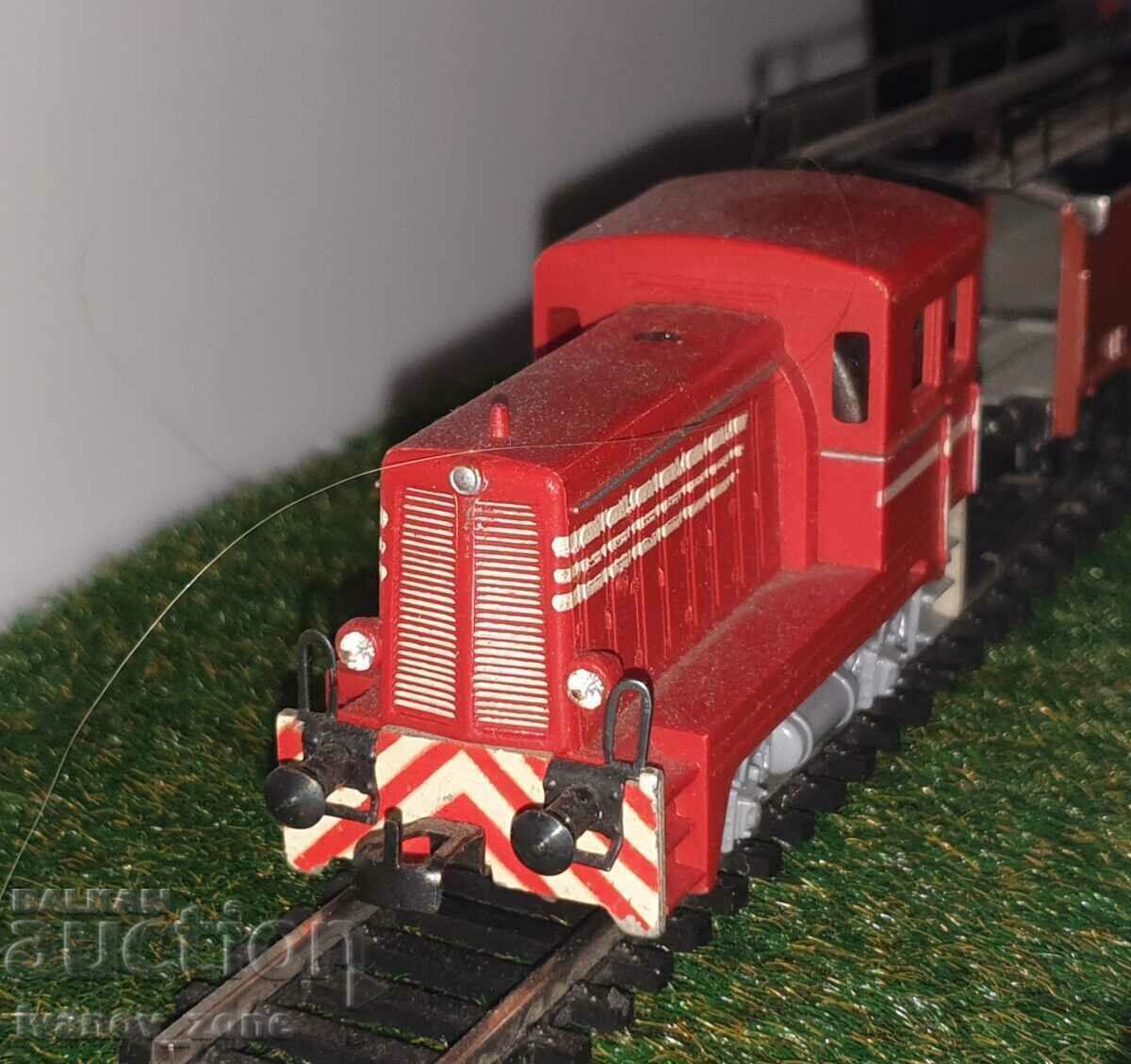 Piko Gutzold Rangerloic BN150 HO Shunting Locomotive with price 75.00 BGN | € 38.35 Piko Gutzold Rangerloic BN150 HO Shunting Locomotive with price 75.00 BGN | € 38.35
