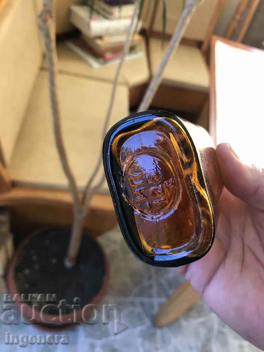 Delivery of BOTTLE BOTTLE OLD PHARMACY BOTTLES-2 PCS. Delivery of BOTTLE BOTTLE OLD PHARMACY BOTTLES-2 PCS.