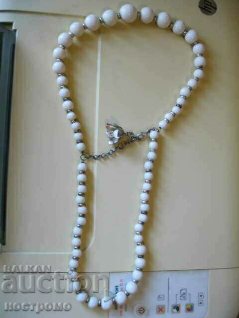 Παλιό κολιέ - 0,01 BZT Παλιό κολιέ - 0,01 BZT