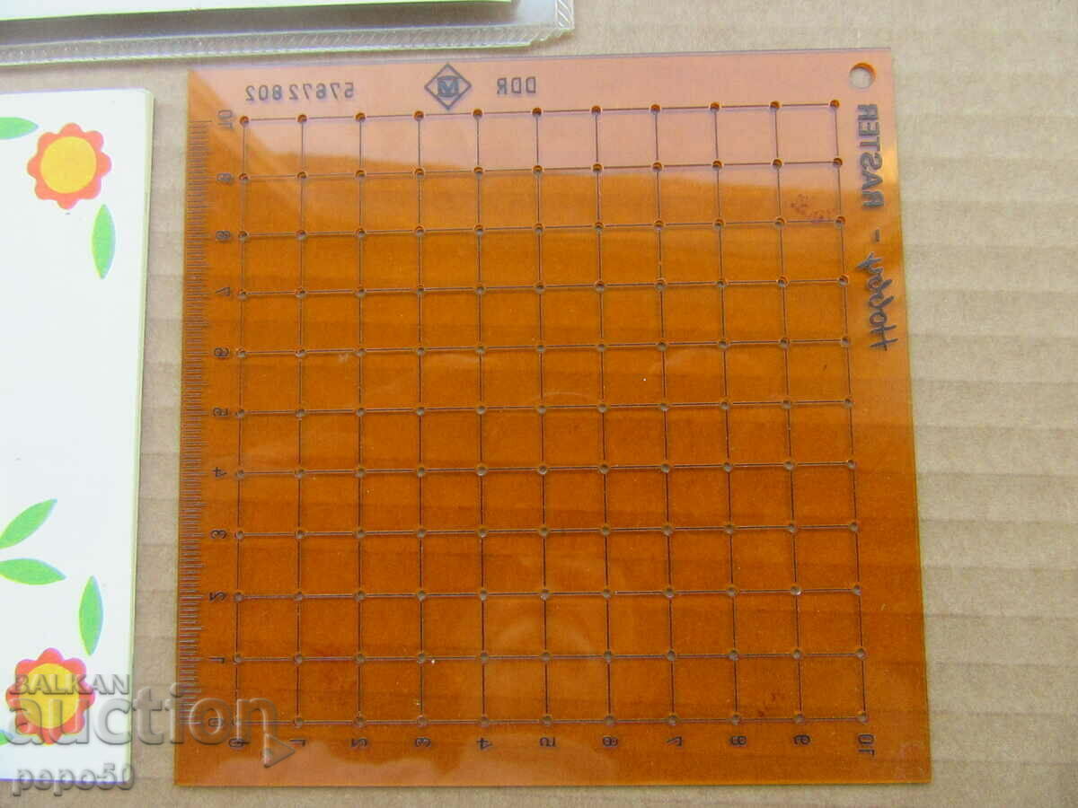 Delivery of CHILDREN'S PATTERN DRAWING KIT - 1958 /GDR/ Delivery of CHILDREN'S PATTERN DRAWING KIT - 1958 /GDR/