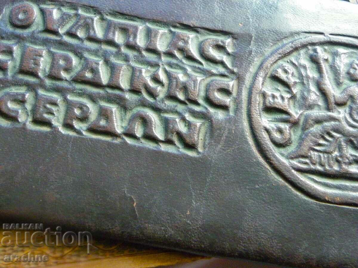 Delivery of Imperial "capital" wooden pencil box