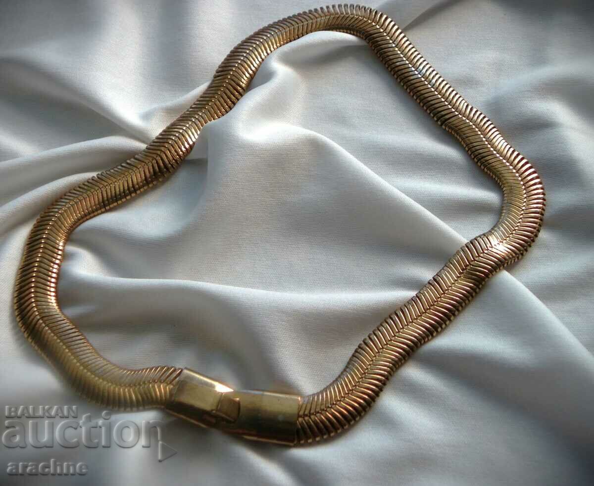 Licitație Colier placat cu aur Licitație Colier placat cu aur