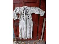 Cămașă lungă autentică cu mărgele, paiete, dantelă. Costum popular
