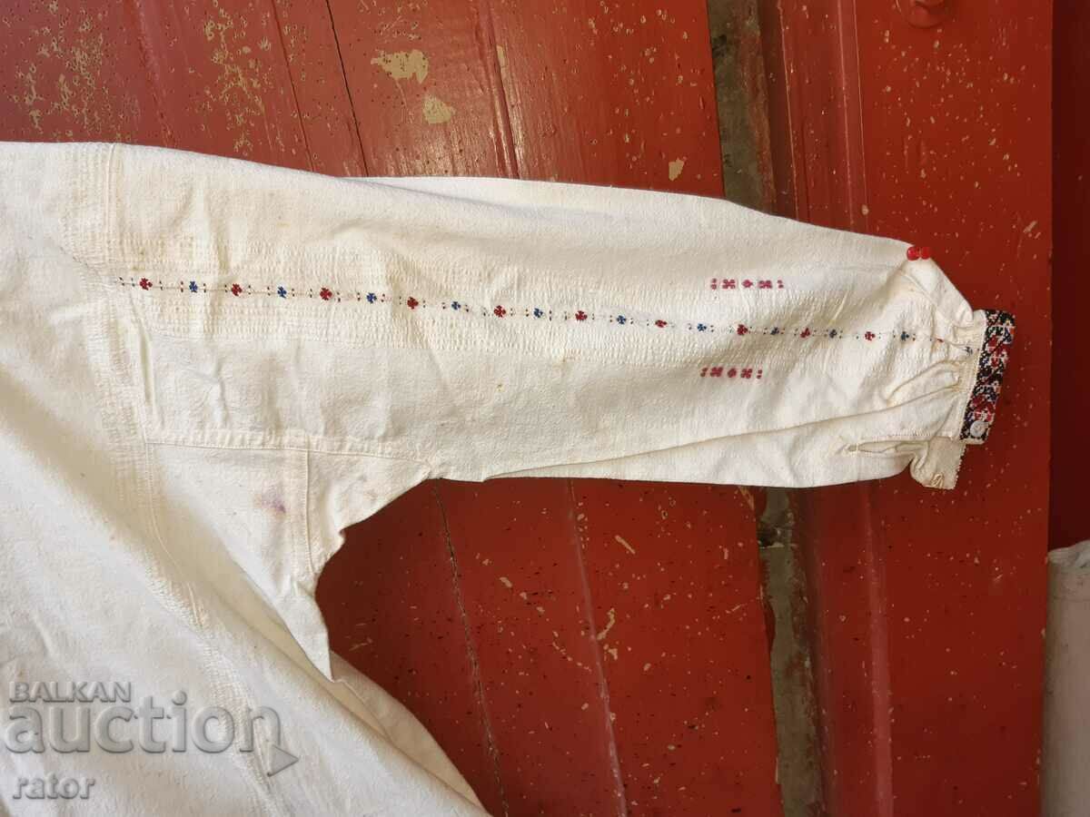 Authentic fringe shirt with embroidery. Costumes - 5 Authentic fringe shirt with embroidery. Costumes - 5