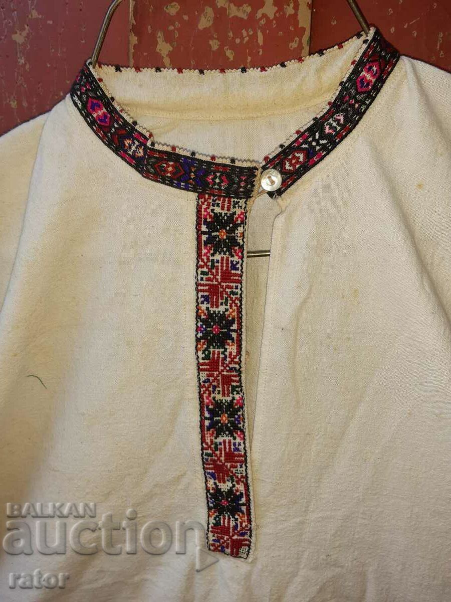 Authentic fringe shirt with embroidery. Costumes - 6 Authentic fringe shirt with embroidery. Costumes - 6