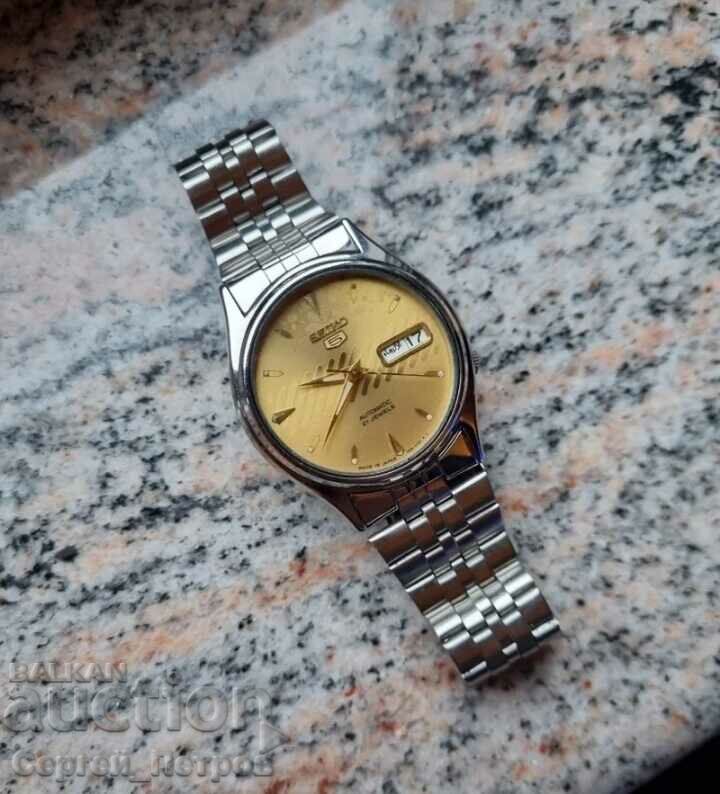 Seiko 5 automatic vintage daydate