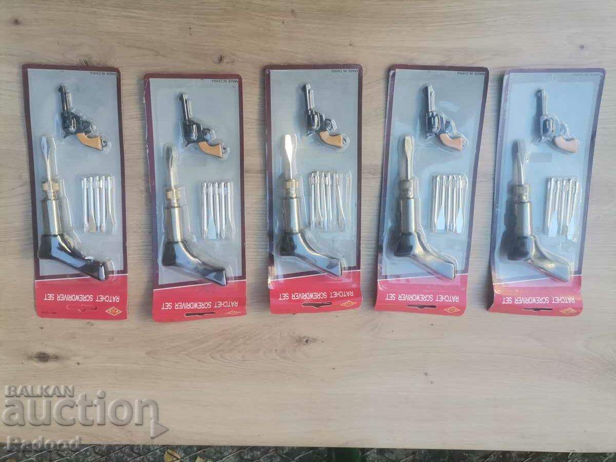 Șurubelnițe, trichotka Șurubelnițe, trichotka