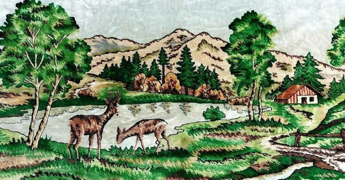 . OLD UNUSED CARPET RUG WALL with price 25.00 BGN | € 12.78 . OLD UNUSED CARPET RUG WALL with price 25.00 BGN | € 12.78