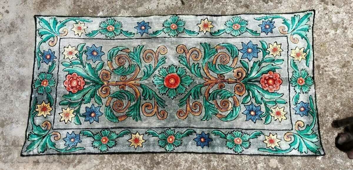 . OLD UNUSED CURTAIN RUNWAY RUGGED RUG MAT . OLD UNUSED CURTAIN RUNWAY RUGGED RUG MAT