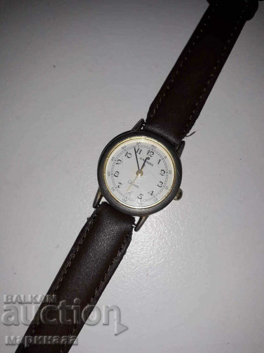 СТАР ДАМСКИ ЧАСОВНИК ''JUNGHANS''. ГЕРМАНИЯ