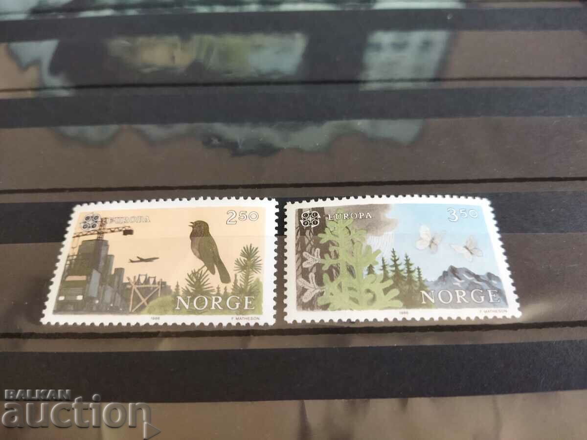 Norway Michel No. 946/47 of 198 fauna, birds, butterflies with price 4.00 BGN | € 2.05 Norway Michel No. 946/47 of 198 fauna, birds, butterflies with price 4.00 BGN | € 2.05