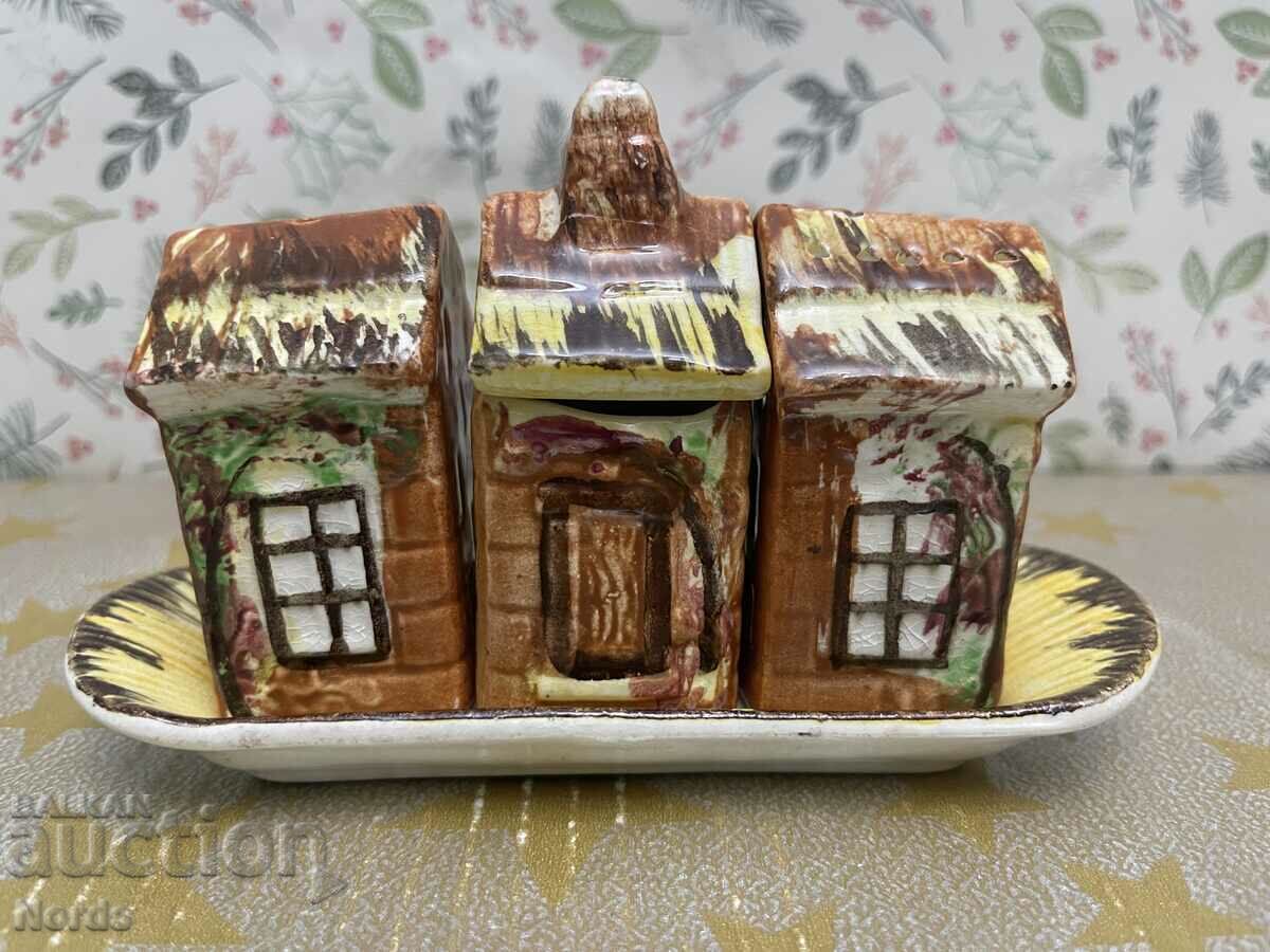 Vintage porcelain salt shakers - houses