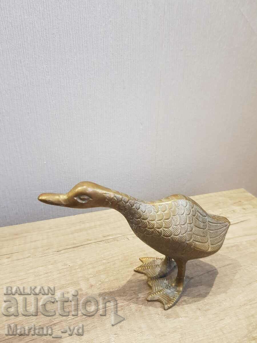 Auction Two bronze ducks Auction Two bronze ducks