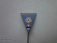 ENAMEL BADGE SPARTACUS T E BZC !!!