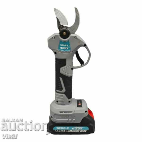 Auction  cordless orchard shears and saw WEGGLE 36V, 8Ah